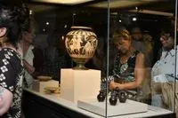 Banquets méditerranéens entre Grecs, Étrusques et Gaulois