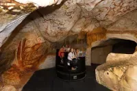 La réplique de la grotte Cosquer