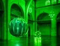 Trevor Yeung, "Jardin des neuf soleils"