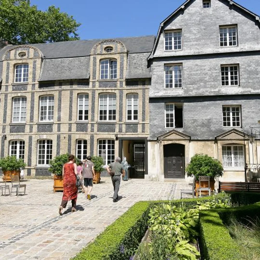 Abbaye de Graville