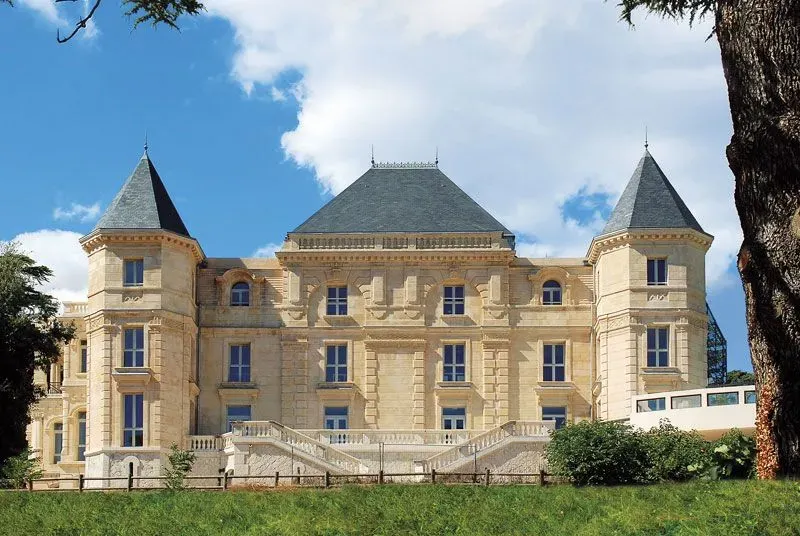 Château de La Buzine 3