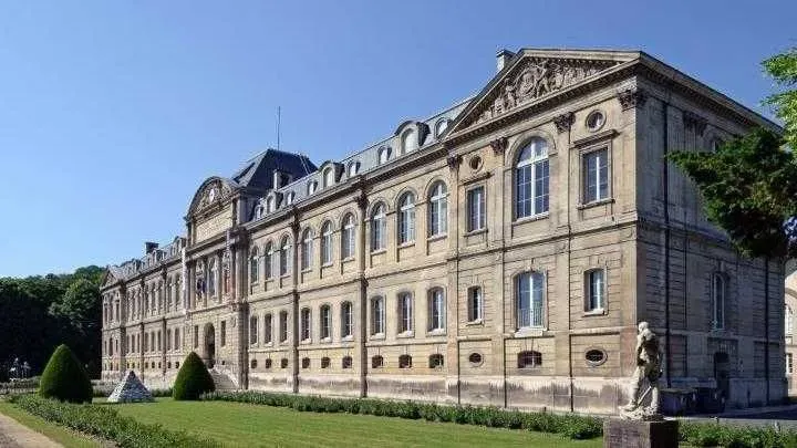 Sèvres - Manufacture et Musée nationaux