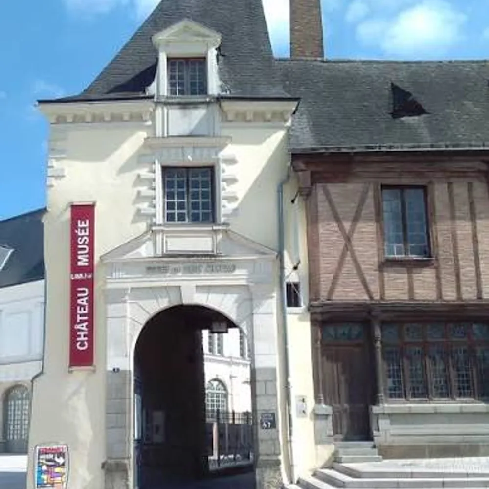 MANAS | Musée d'Art Naïf et d'Arts Singuliers