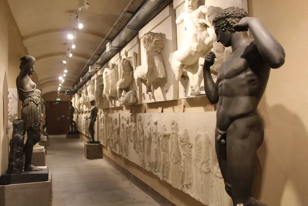 Musée Adolf Michaelis 2