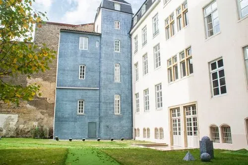 Fondation Bullukian 3