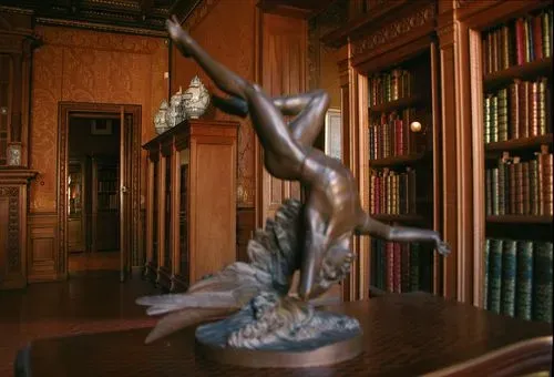 Musée-bibliothèque Paul Arbaud 2