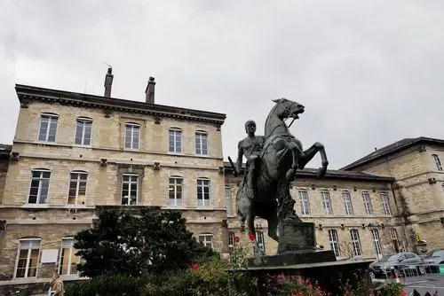 Musée d’Art et d’Histoire de l’Hôpital Sainte-Anne (MAHHSA)