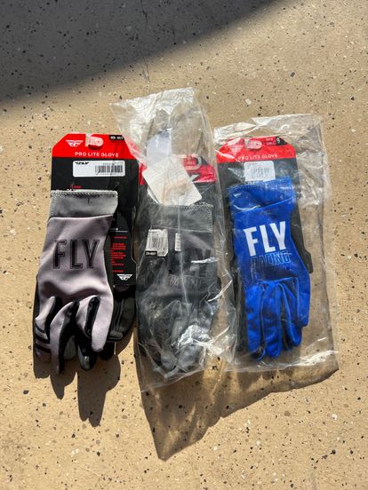Fly Racing Gloves - Size M