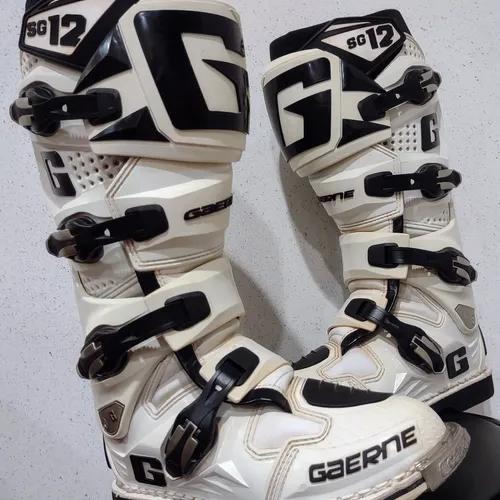 Gaerne SG12 Boots - Size 8