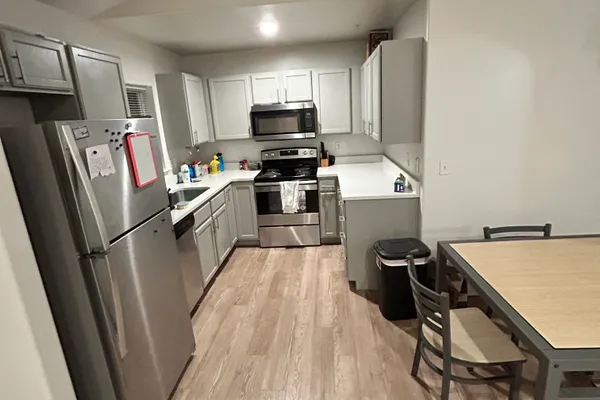 Summerwood Apartments lease Takeover photo 3