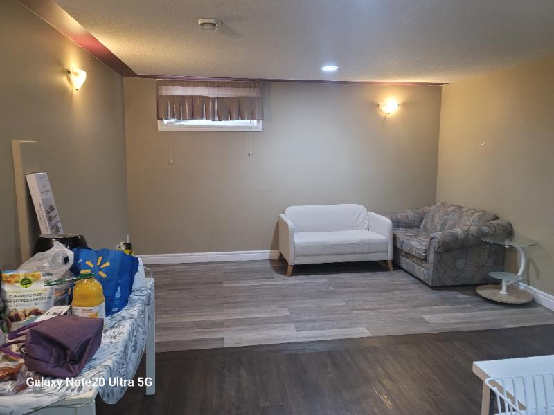 Private room for Rent in 2 Bedroom Basement