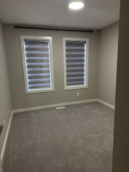One bedroom for rent in maple crest