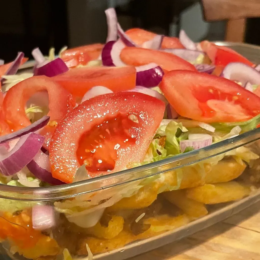 Low-impact World famous vegan “Kapsalon” | Yvy