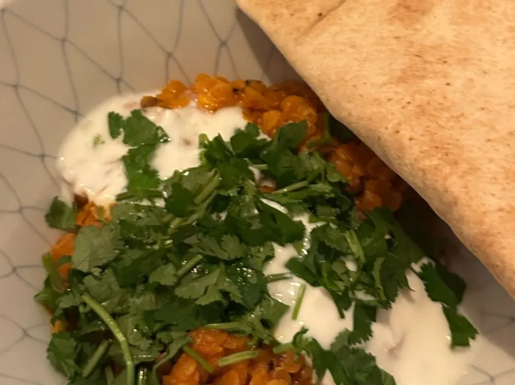 Laag-impact vegetarisch Linzenstoofpot | Yvy