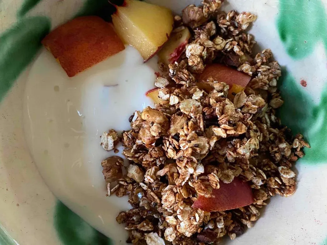 Laag-impact veganistisch Granola uit de pan | Yvy