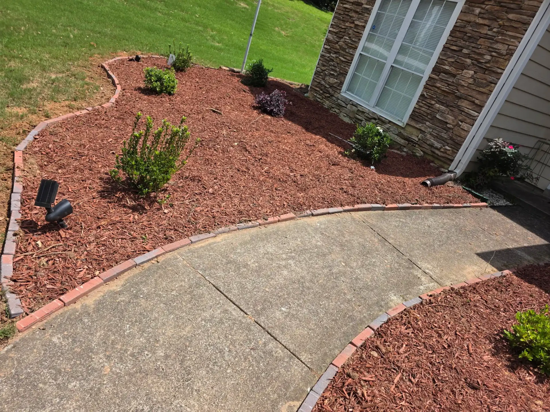 Photo of T.E. Lawn Service and Clean Up