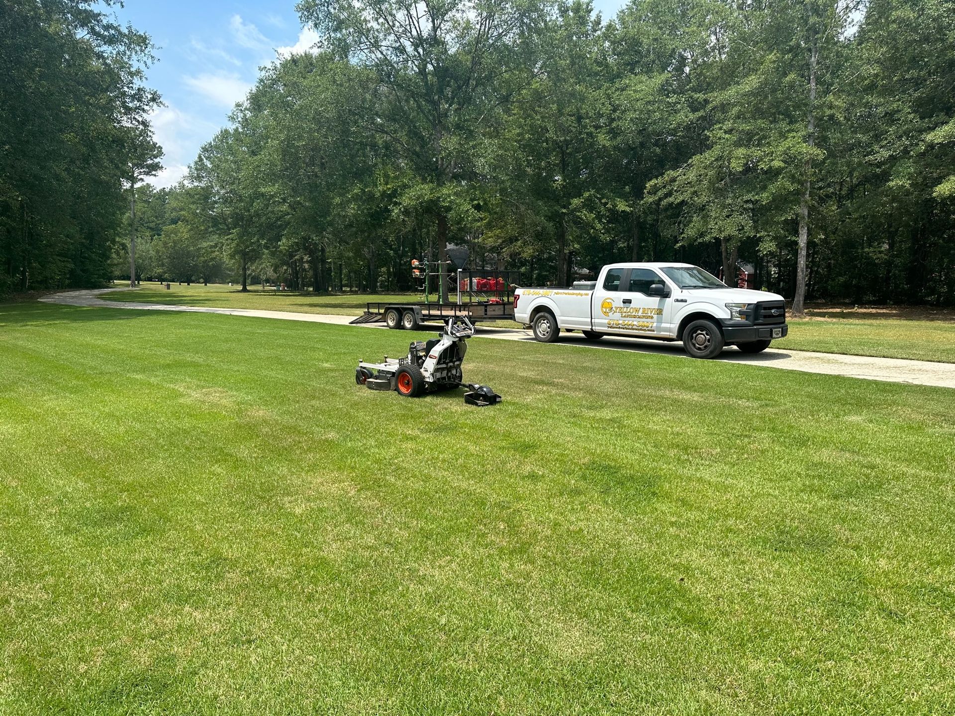 Yellow River Landscaping tree service work