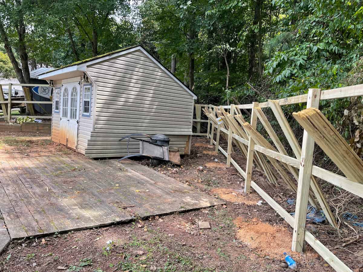 Wooden Fence in Dallas GA