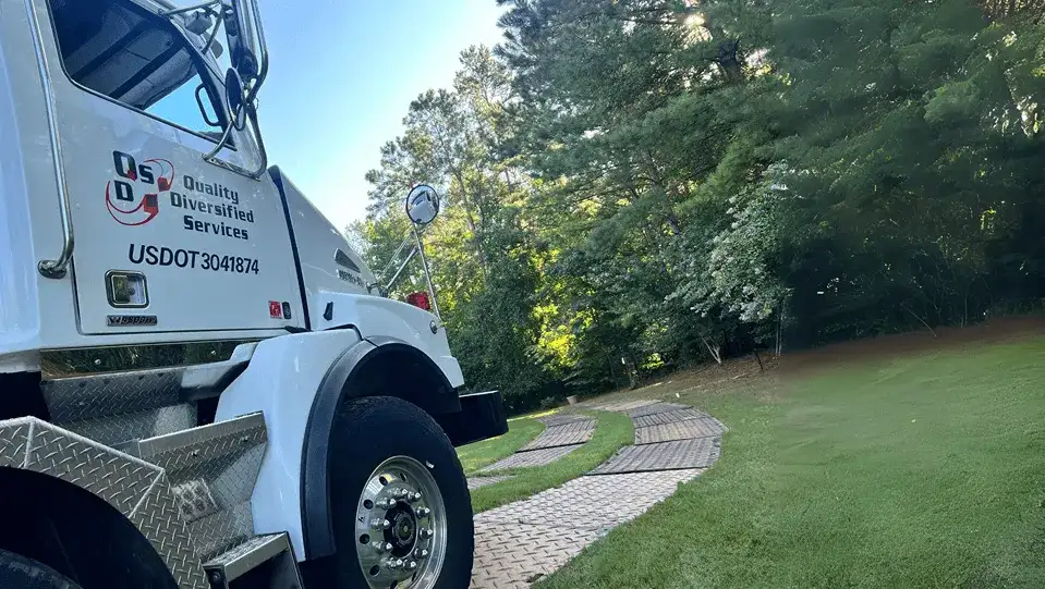 Crane hero q60
