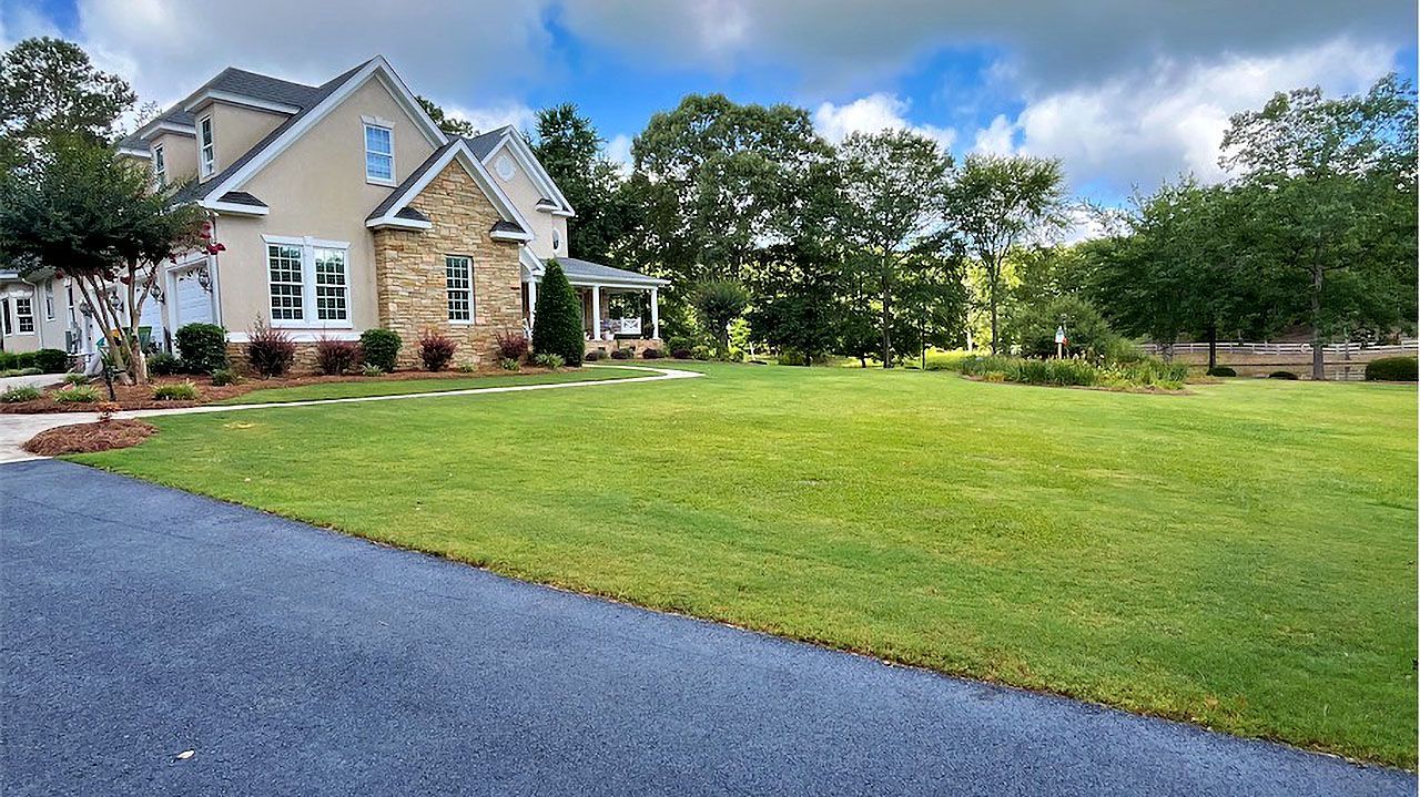Joey rozier lizella lawn care 1920w
