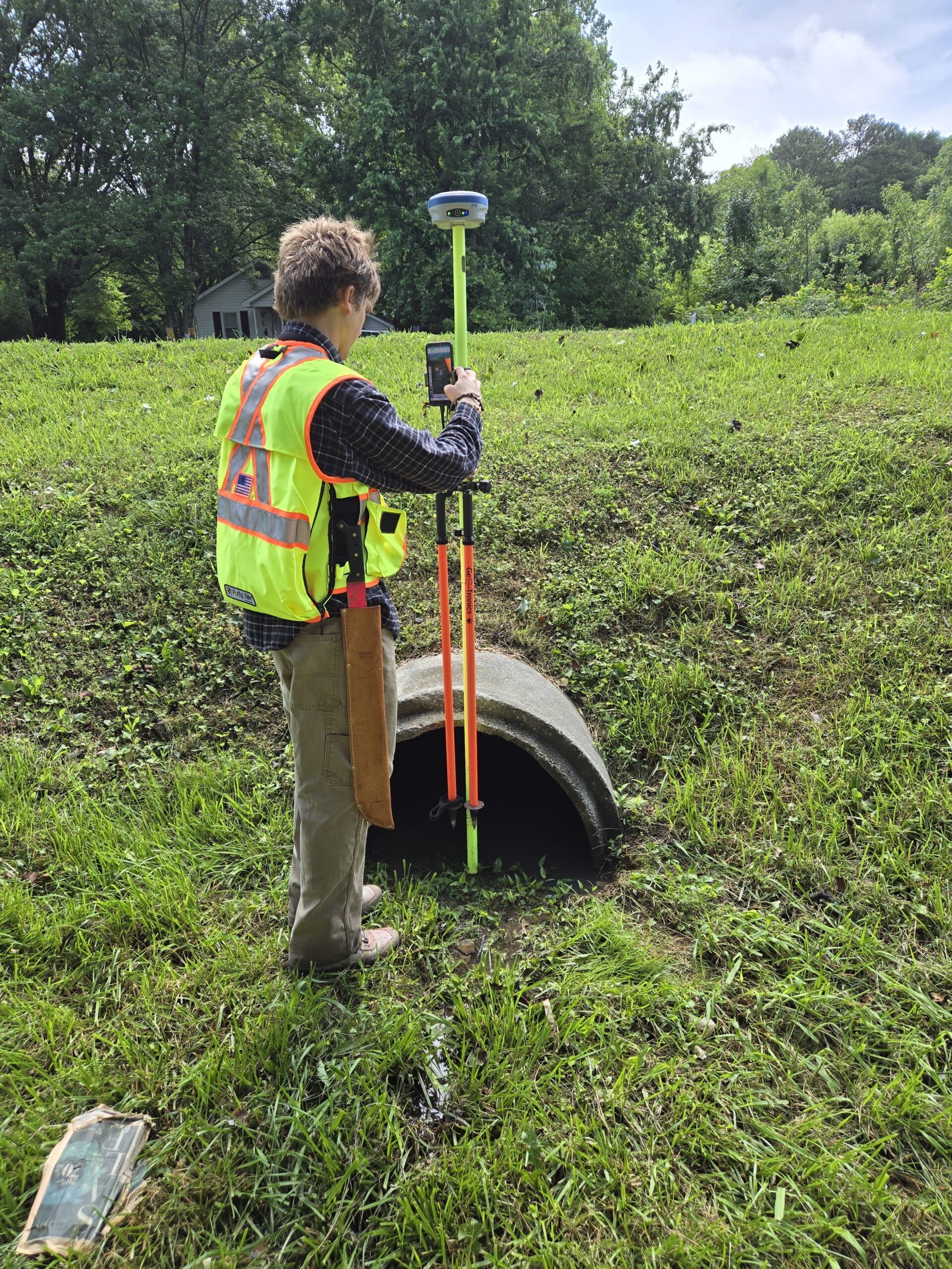 Smith & Smith Land Surveyors tree service work