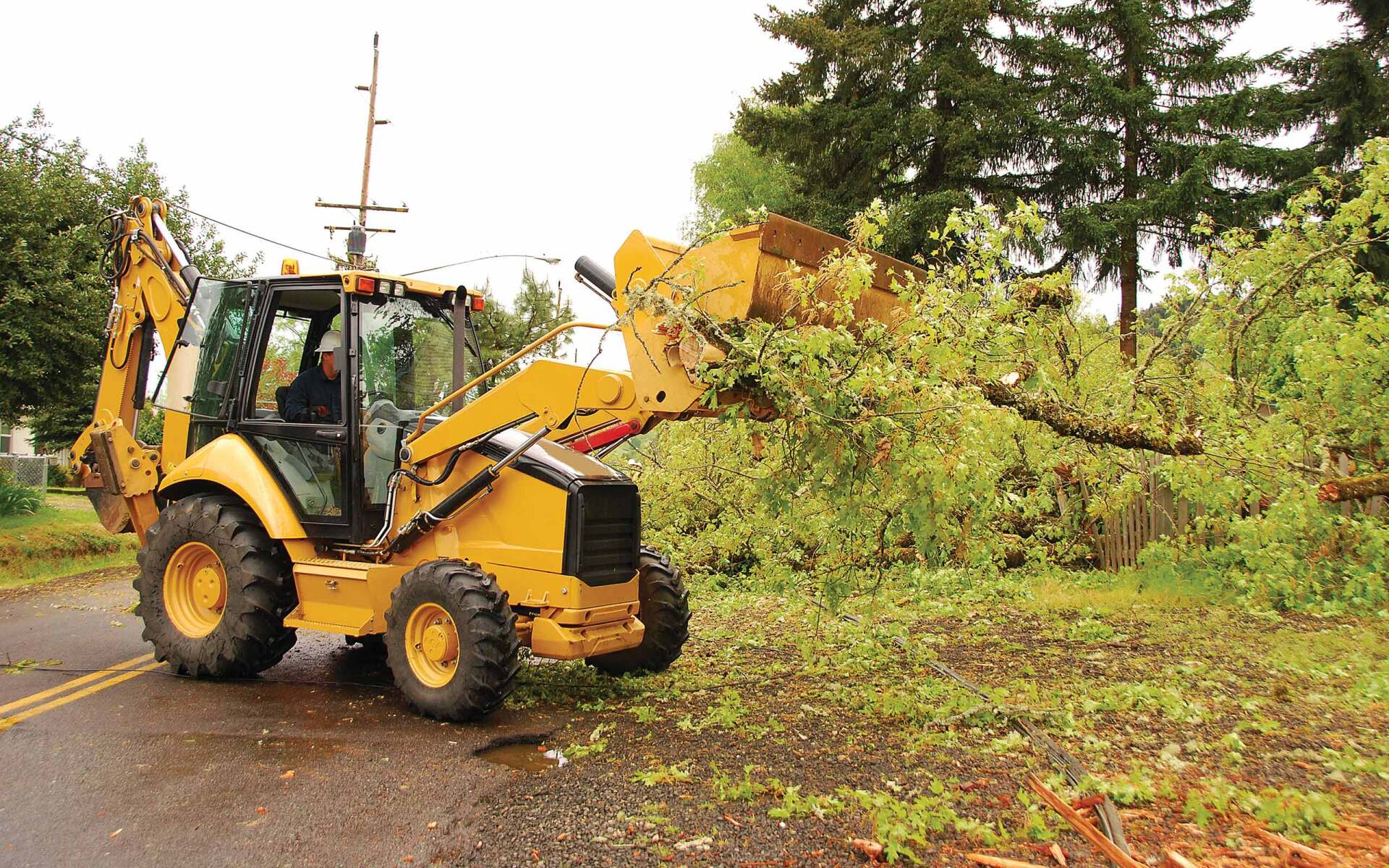 Odd job tree and crane services hero storm damage 1920w