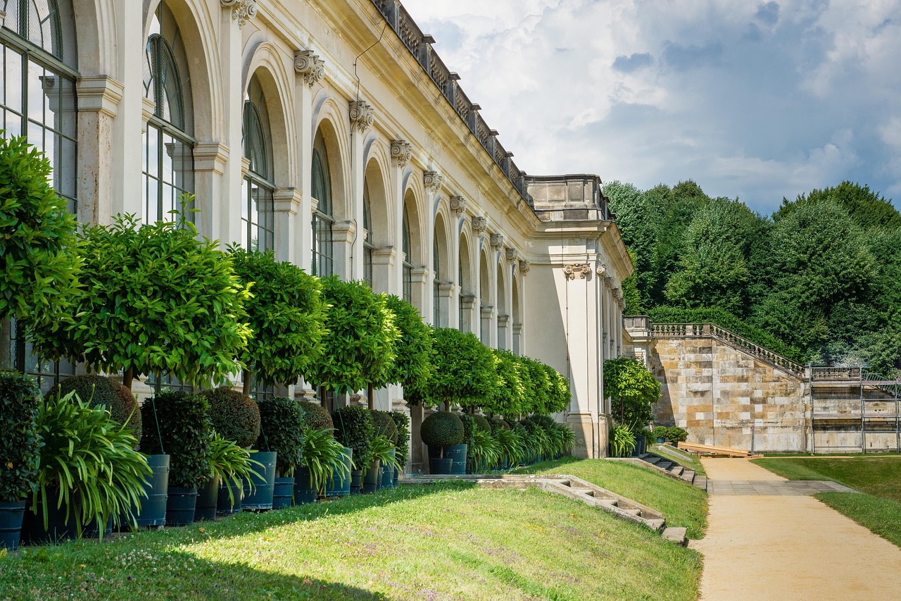 Gallery stone walkway