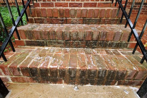 Pressure washing service near me