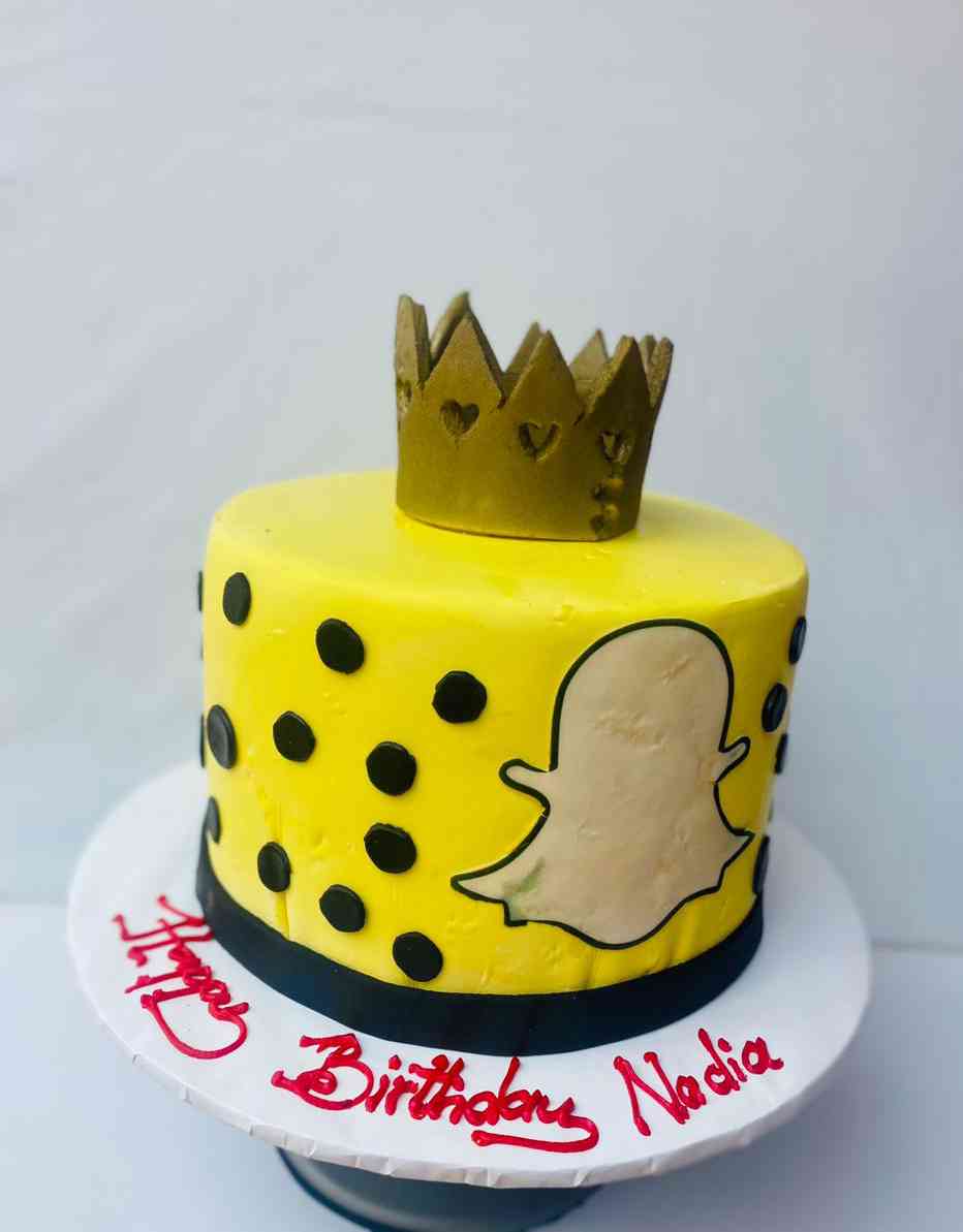 APP EDIBLE CAKE