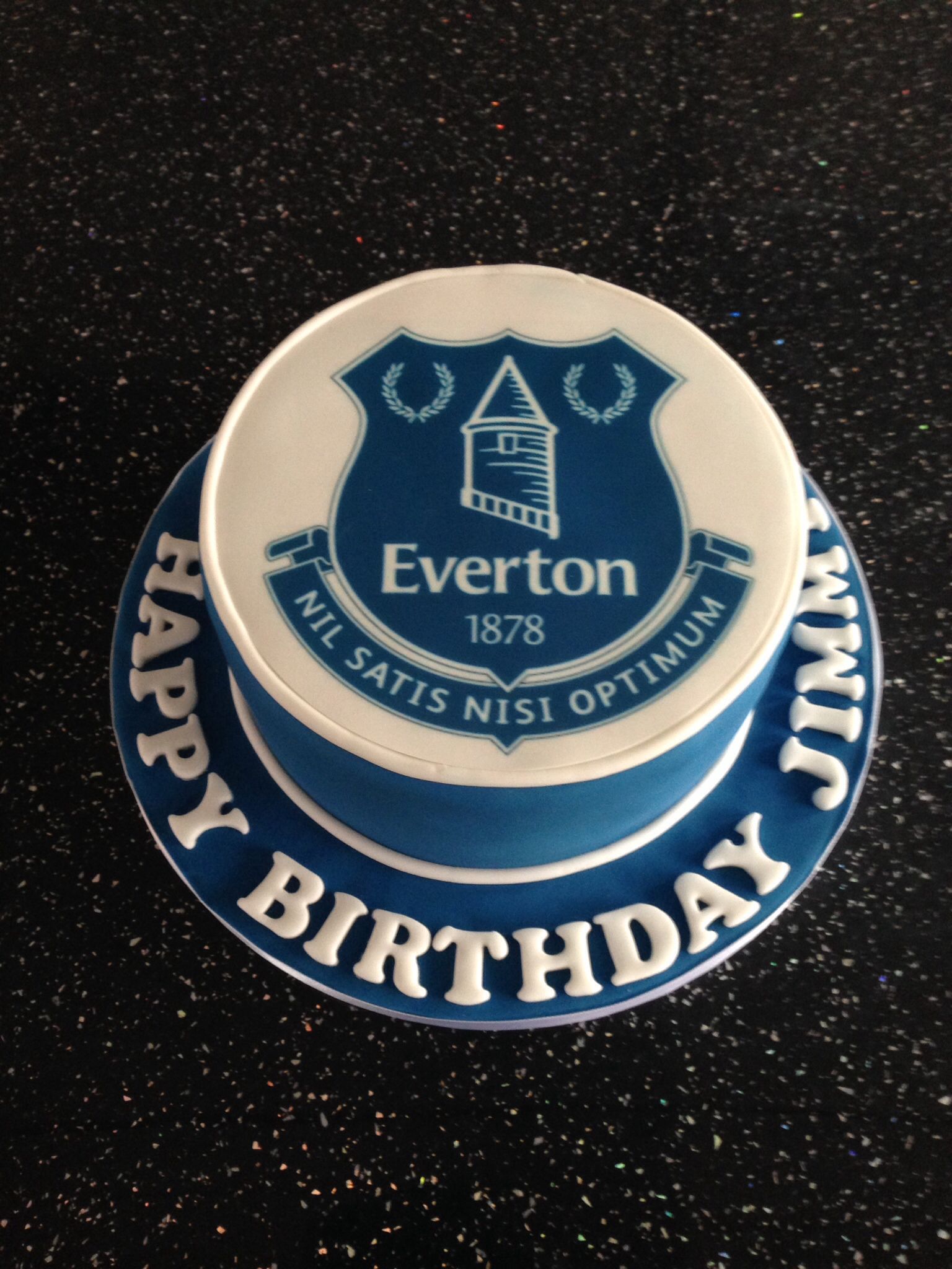 EVERTON CAKE