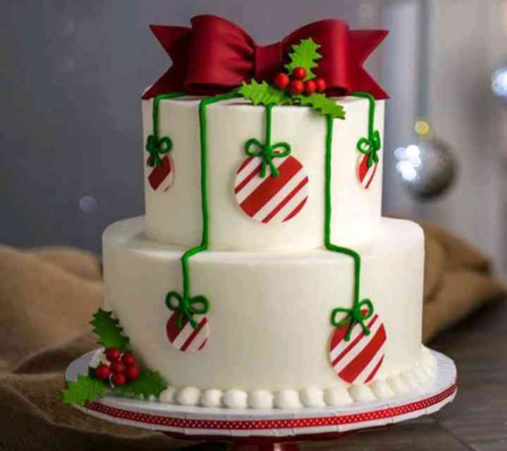 2 TIER CHRISTMAS 🌲 CAKE