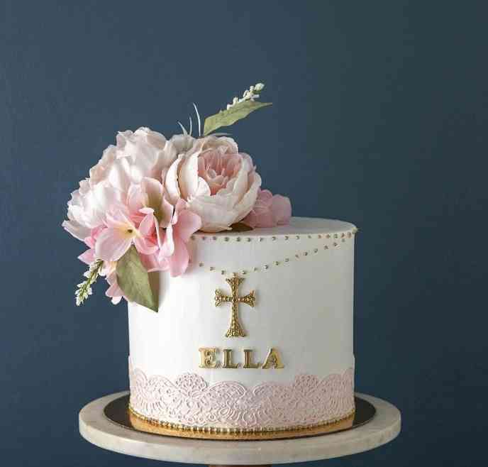 BAPTISM FONDANT CAKE 