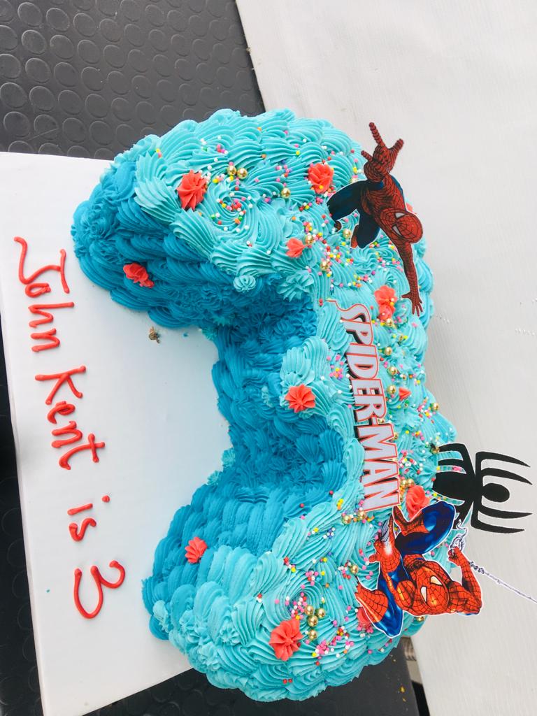 NUMBER 3 CAKE IN A SPIDERMAN CHARACTER 