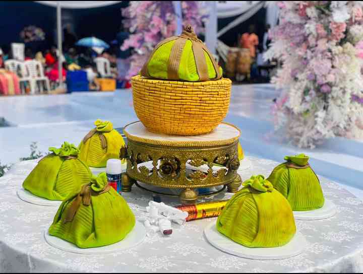 KIBO AND LUWOMBO INTRODUCTION CAKE 