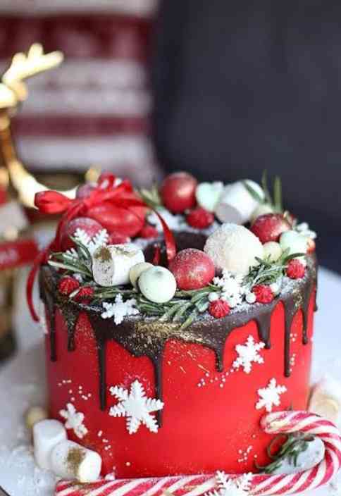 SNOWFLAKE THEMED CHRISTMAS CAKE 