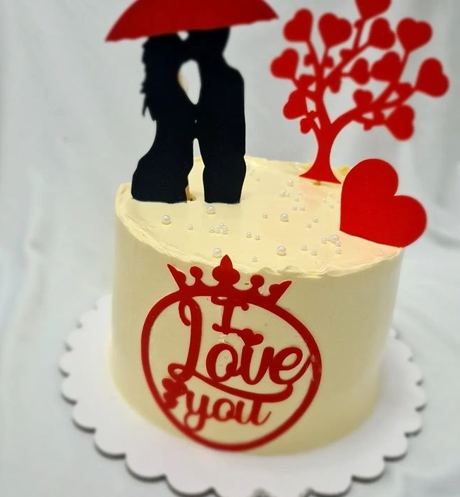 SWEETEST LOVE CAKE