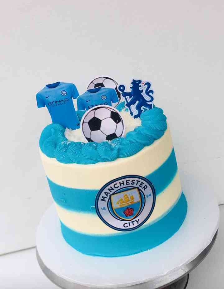 BUTTER MANCITY CLUB CAKE