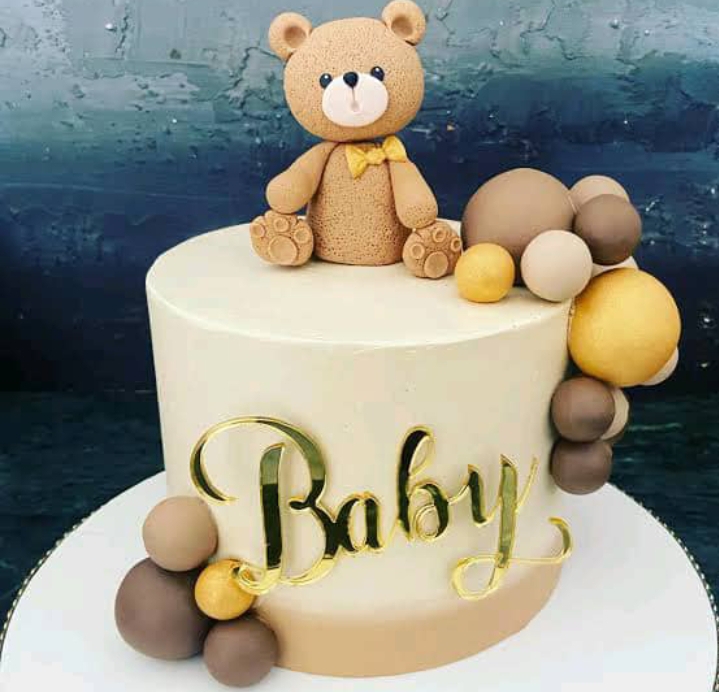BABY BARE SHOWER CAKE 