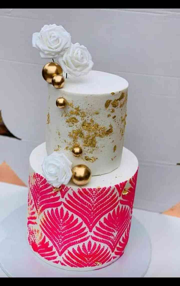 2 TIER FONDANT BIRTHDAY CAKE 