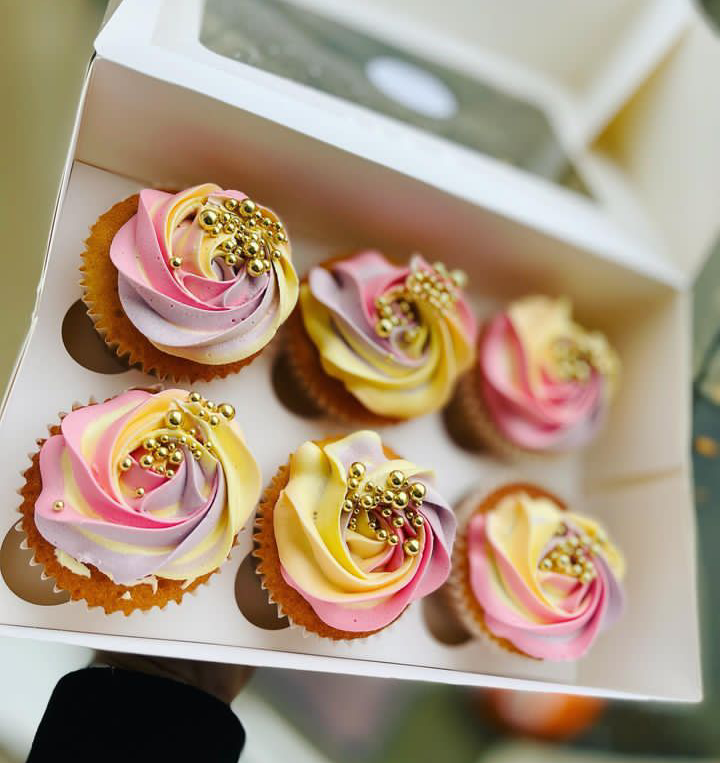 LOVE CUPCAKES QW