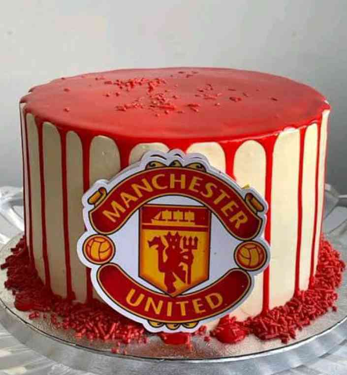 MAN U CELEBRATION CAKE 