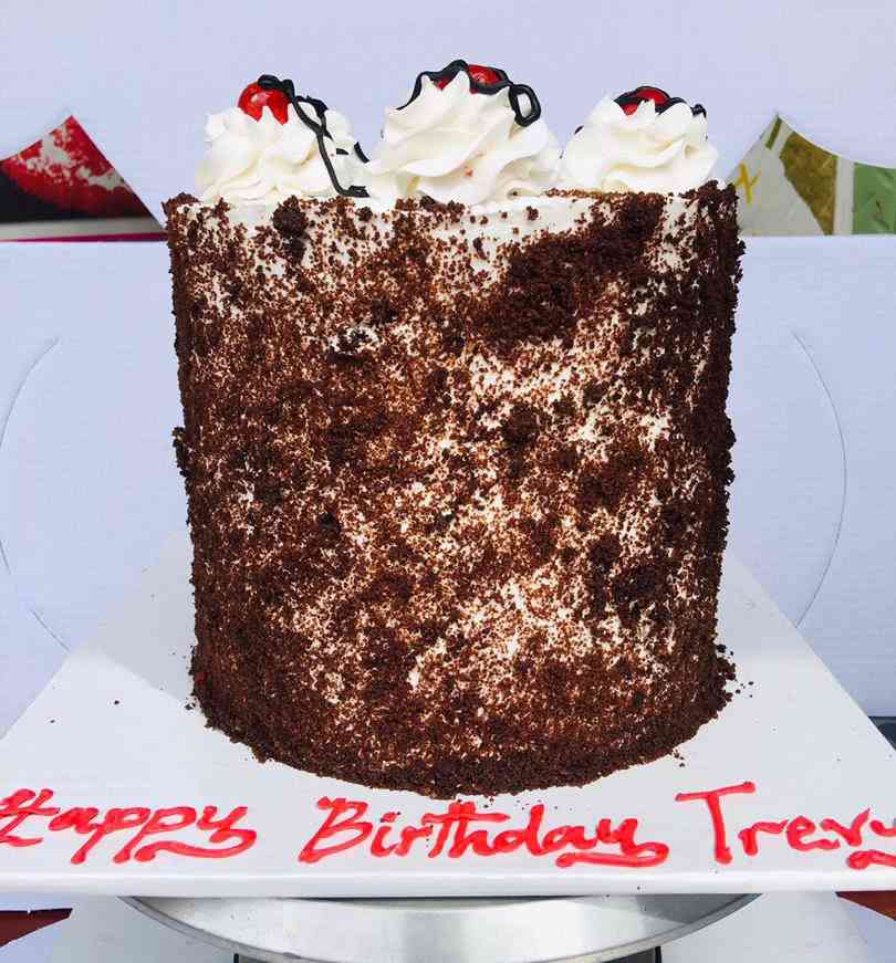 DELICIOUS BLACK FOREST CAKE 1