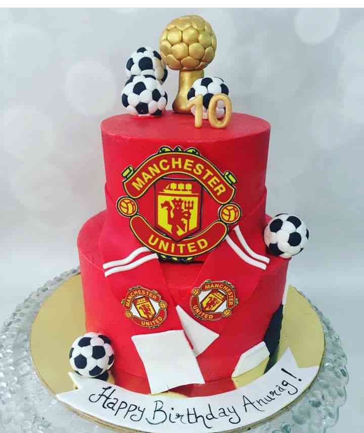 2 TIER MANCHESTER UNITED CAKE