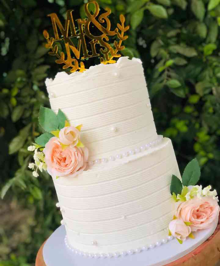 WHIPPED TWO TIER WEDDING CAKE 