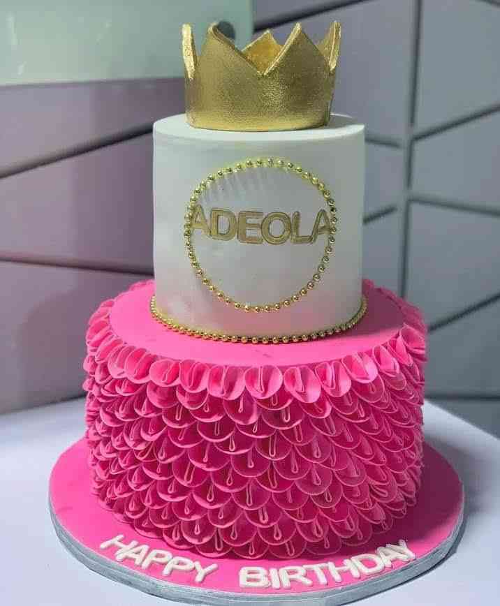 DELICIOUS FONDANT CAKE 102