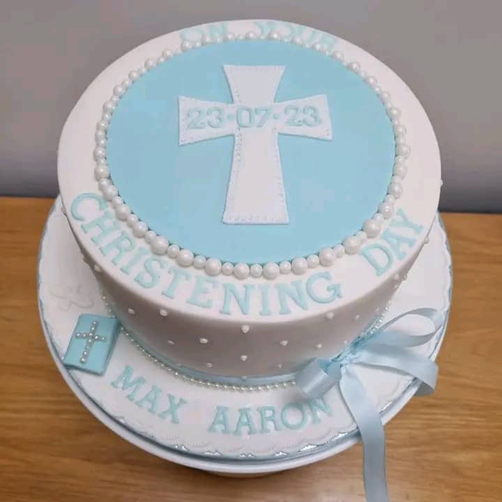 10INCH FONDANT BAPTISM CAKE 01