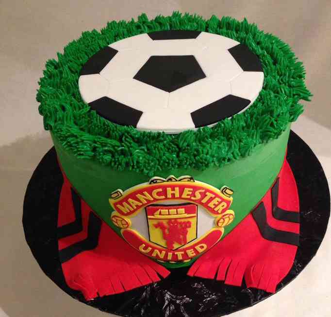 10 INCH MANCHESTER CAKE