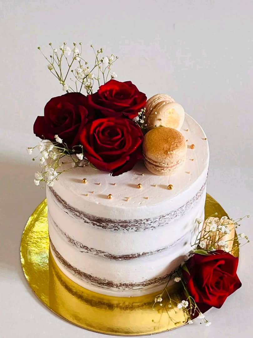 NAKED CAKE