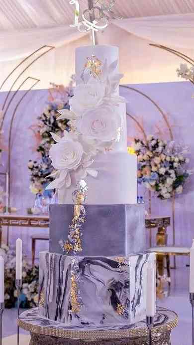 GREY MARBLE WEDDING CAKE 