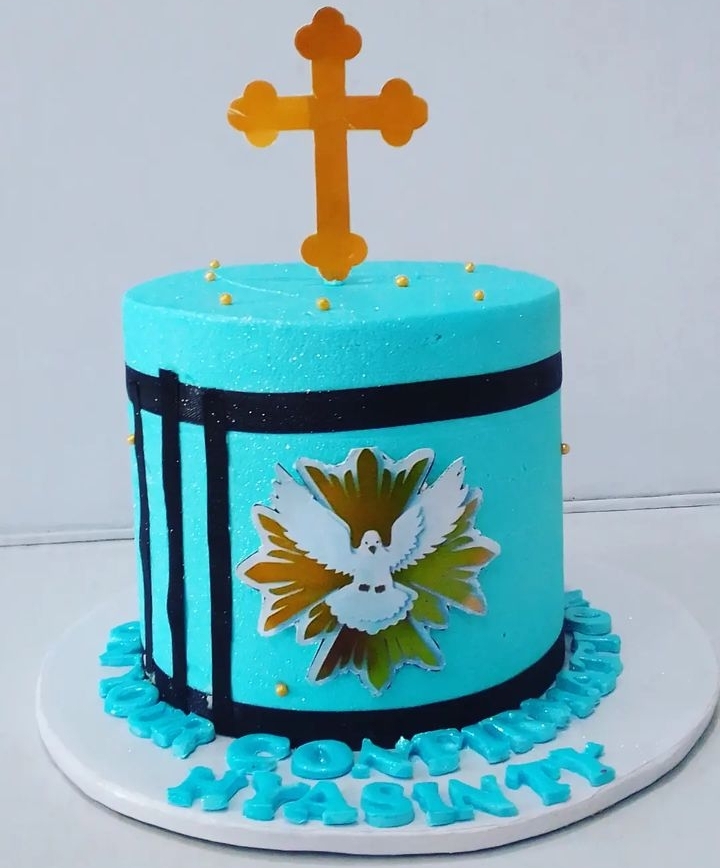 BLUE CONFIRMATION CAKE 6